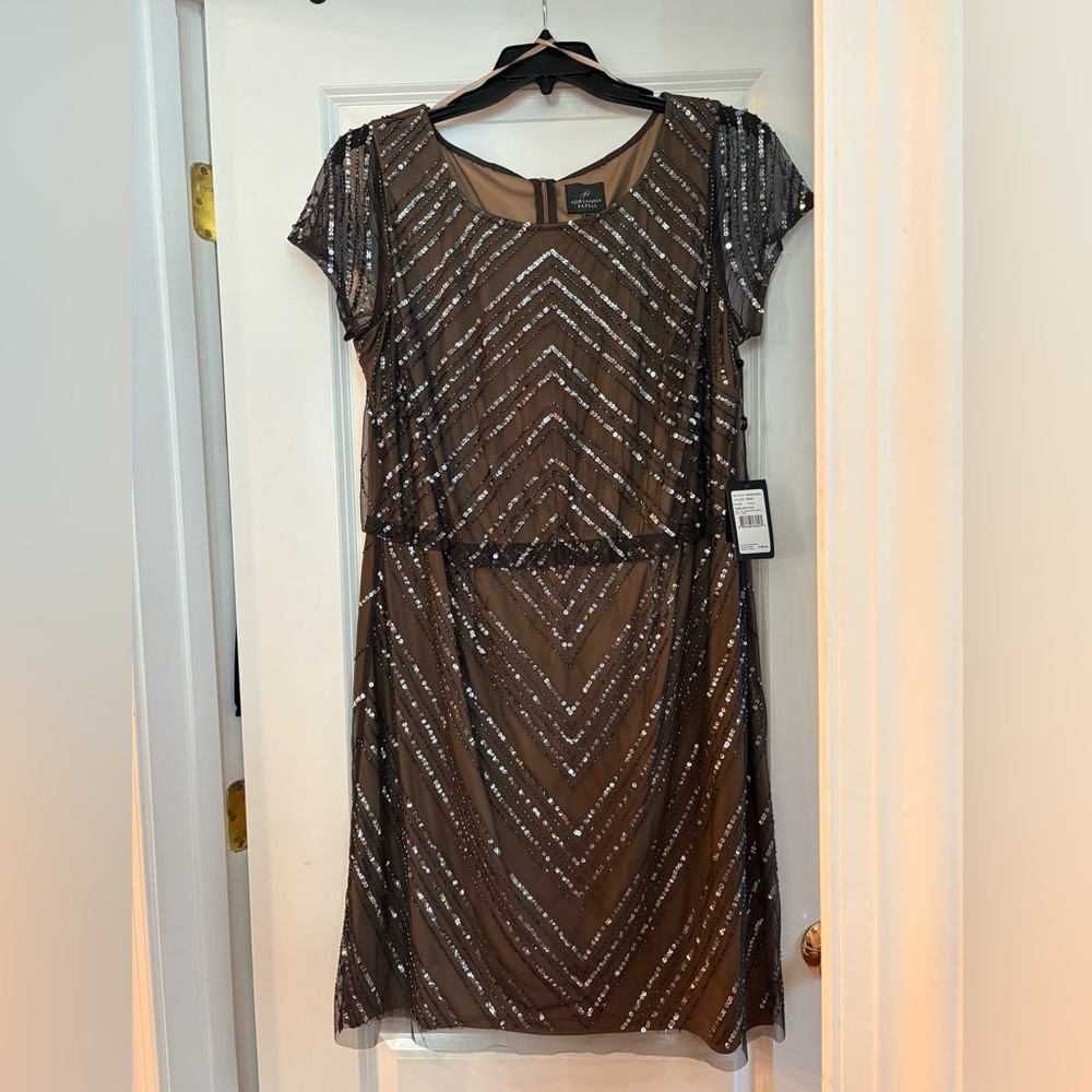 NWT Adrianna Papell Smoke Beaded Blouson Dress